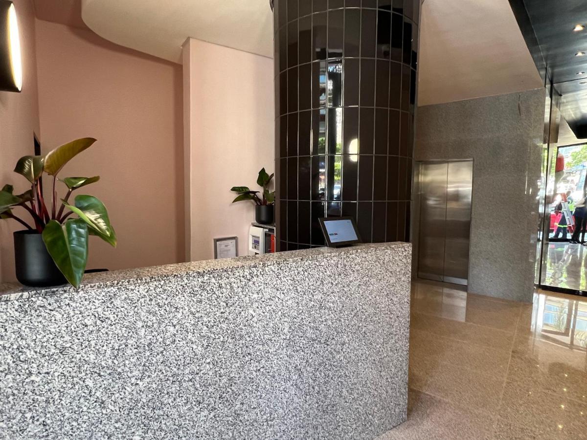 Flamingo Sea Point Sea View Luxury Best Position 1 Bedroom Apartment Queen Size Bed & Inverter For Tv Cape Town Dış mekan fotoğraf
