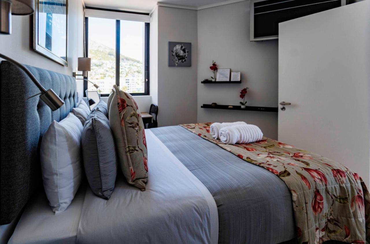 Flamingo Sea Point Sea View Luxury Best Position 1 Bedroom Apartment Queen Size Bed & Inverter For Tv Cape Town Dış mekan fotoğraf