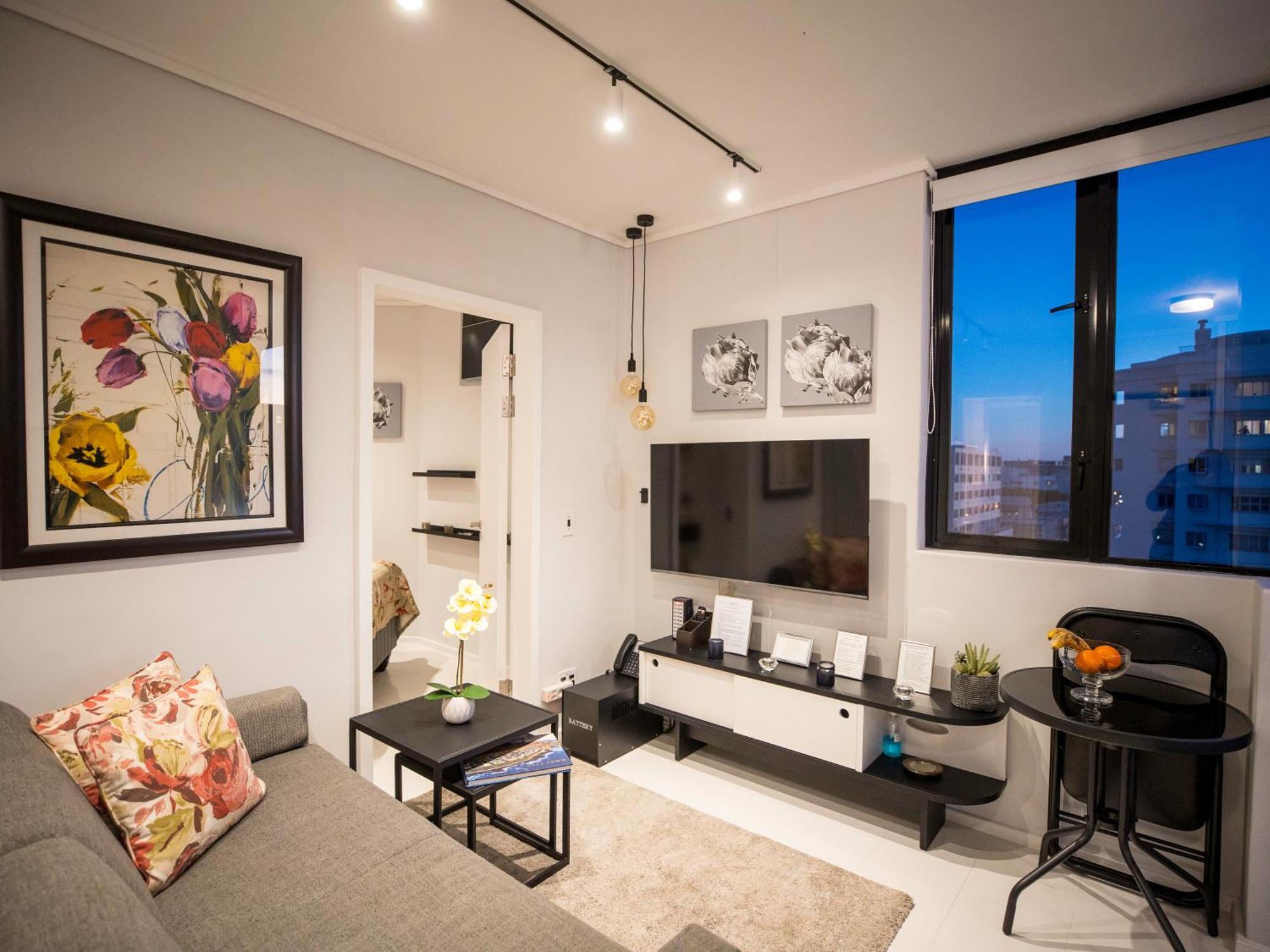 Flamingo Sea Point Sea View Luxury Best Position 1 Bedroom Apartment Queen Size Bed & Inverter For Tv Cape Town Dış mekan fotoğraf
